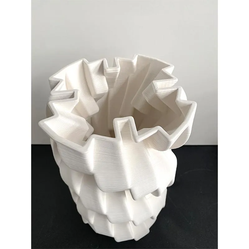 3D Printed Porcelain Vase - Overlap (31cm)