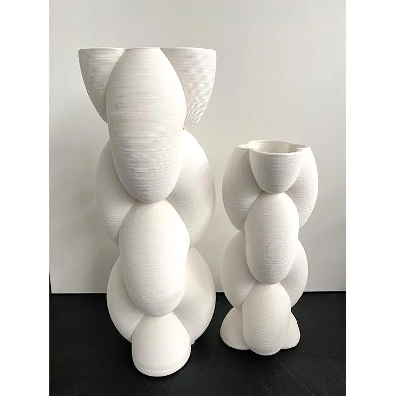 3D Printed Porcelain Vase - Short Wave (29.5cm)