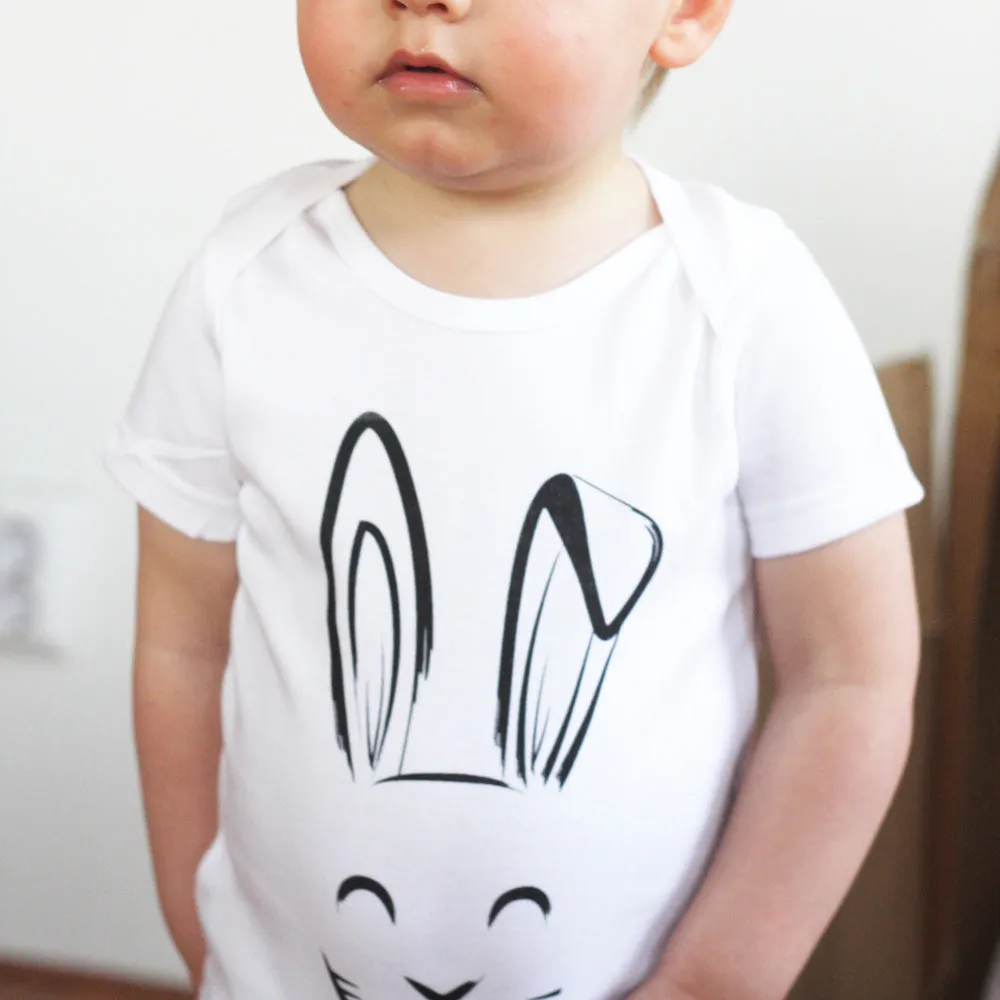 Bunny Organic Cotton Baby Bodysuit - Short Sleeves