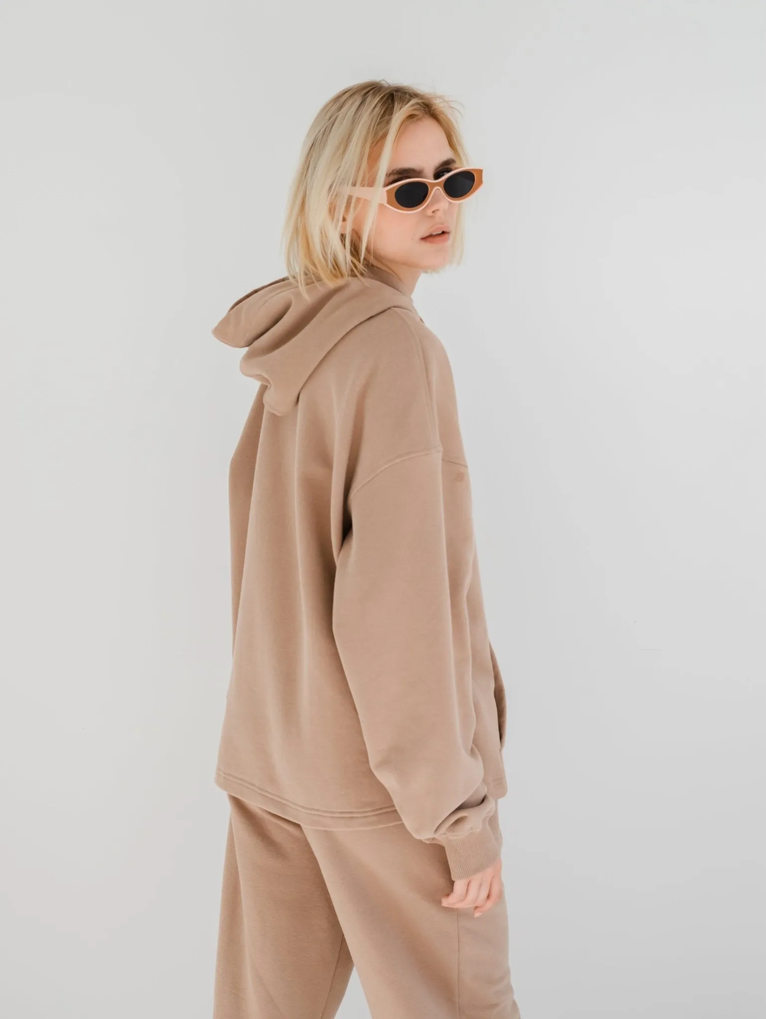 Cozy and Stylish Oversized Cappuccino Hoodie